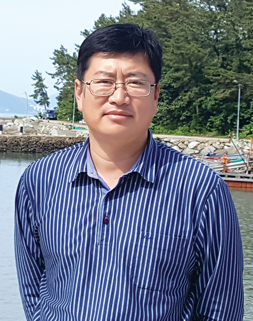 ‘한국해양’ 김상철 대표] 10년 연구 끝에 식물성 플랑크톤 대량 생산 성공 ‘조개 박사’